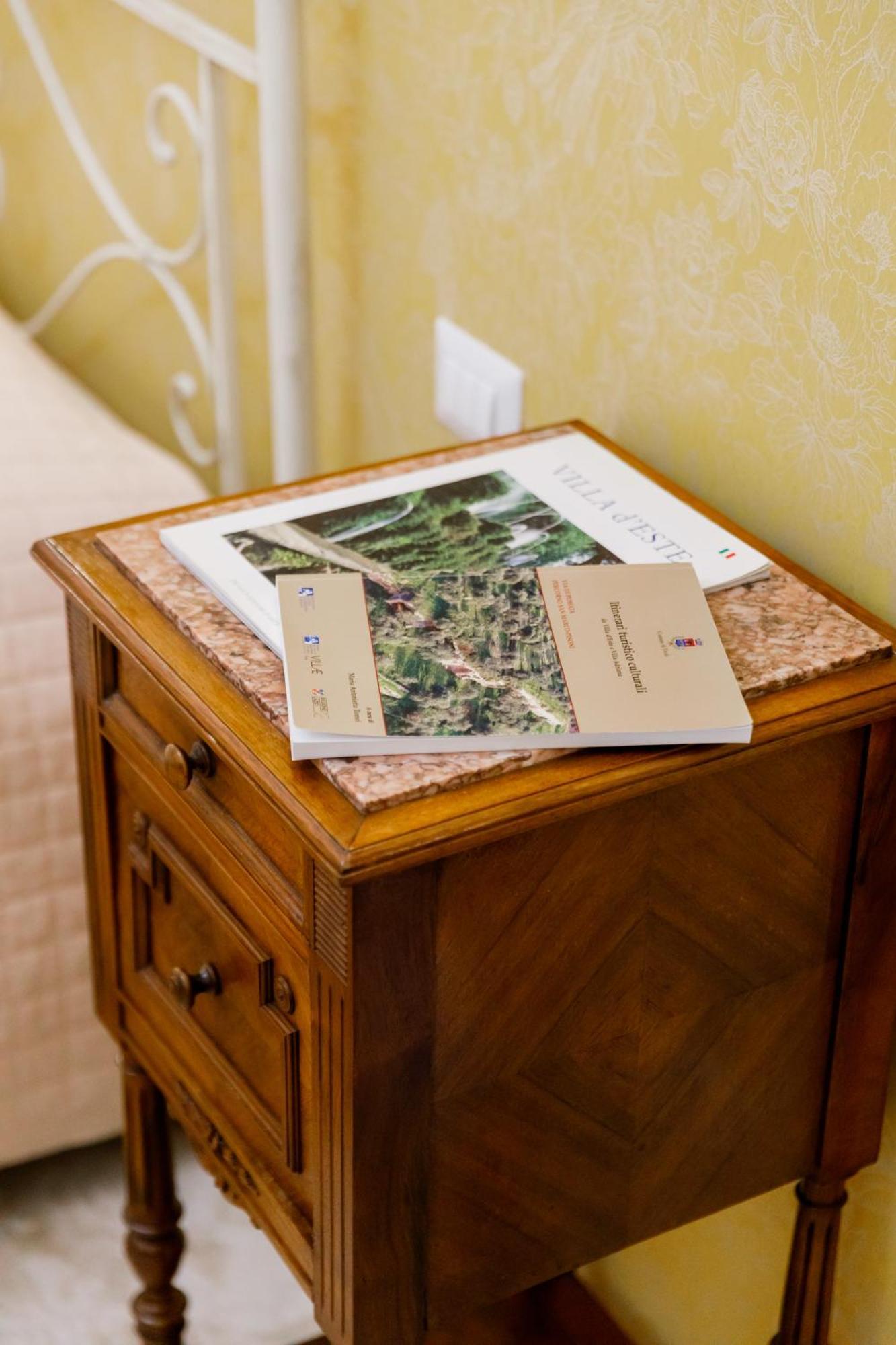 Residenza Carlandi Tivoli Bed & Breakfast Exterior photo